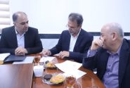 تقویت زیر ساخت ، افزایش قیر ، تامین خودرو و ارتقای تجهیزات شهری